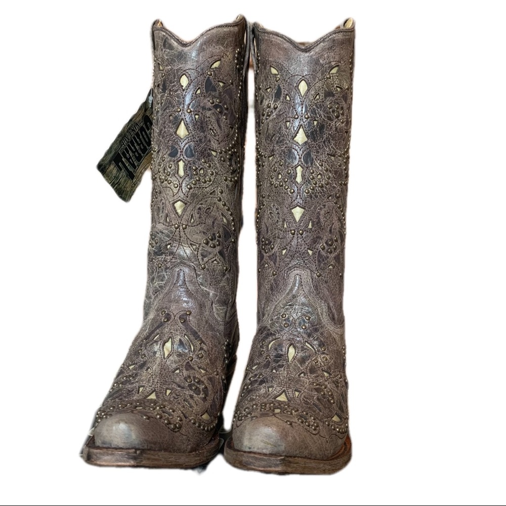 Corral Brown Crater Bone Inlay & Studs